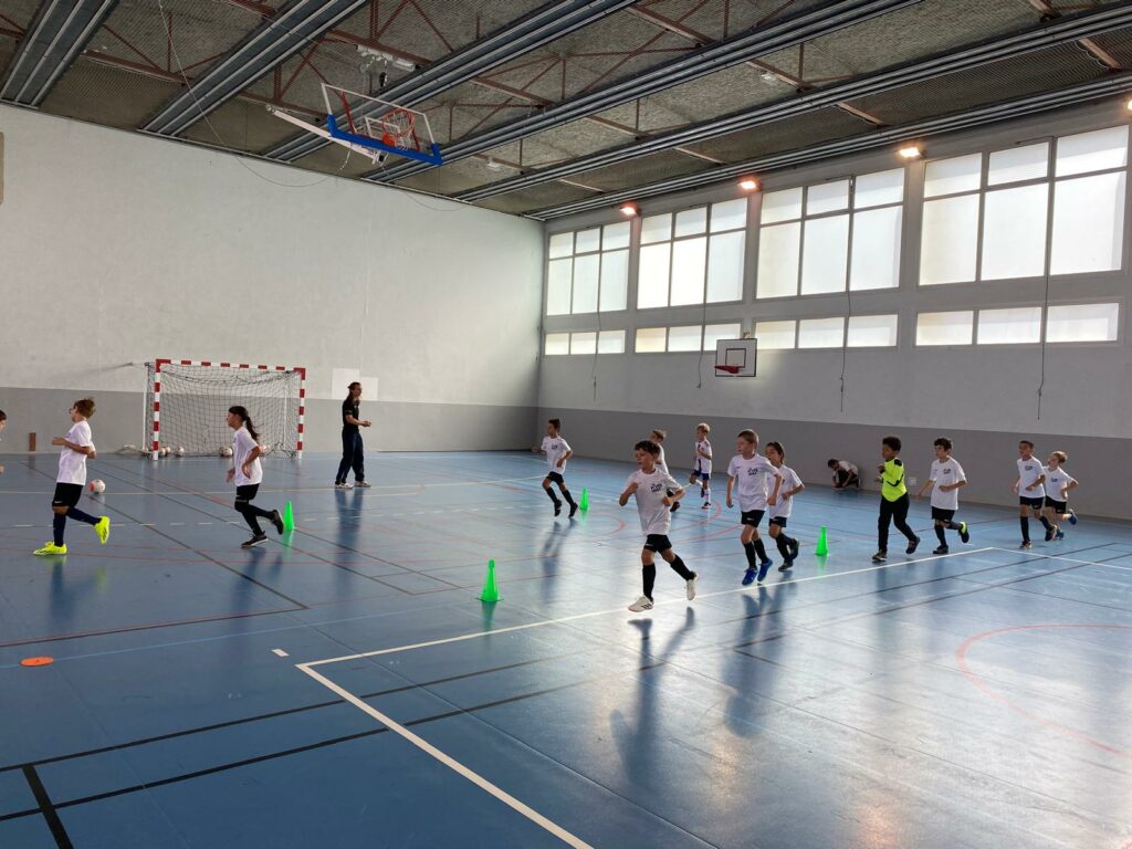 Rentrée du Futsal 491835744 1248037627327862 7736321595456162396 n